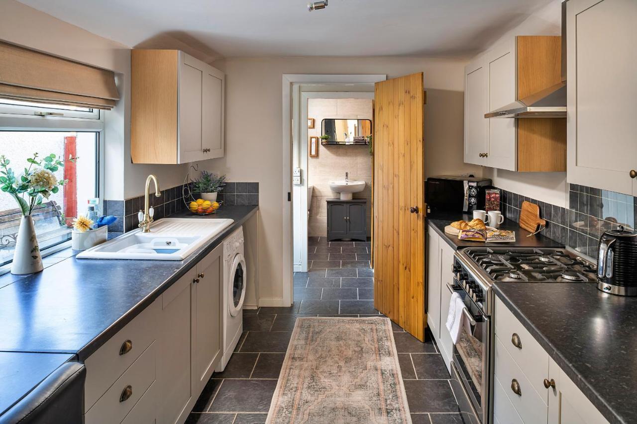 Finest Retreats - Bwthyn Llechi, Slate Cottage Blaenau Ffestiniog Exterior photo